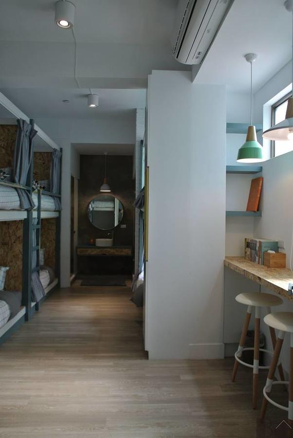 Bobooks Hostel Chiayi City Exterior photo